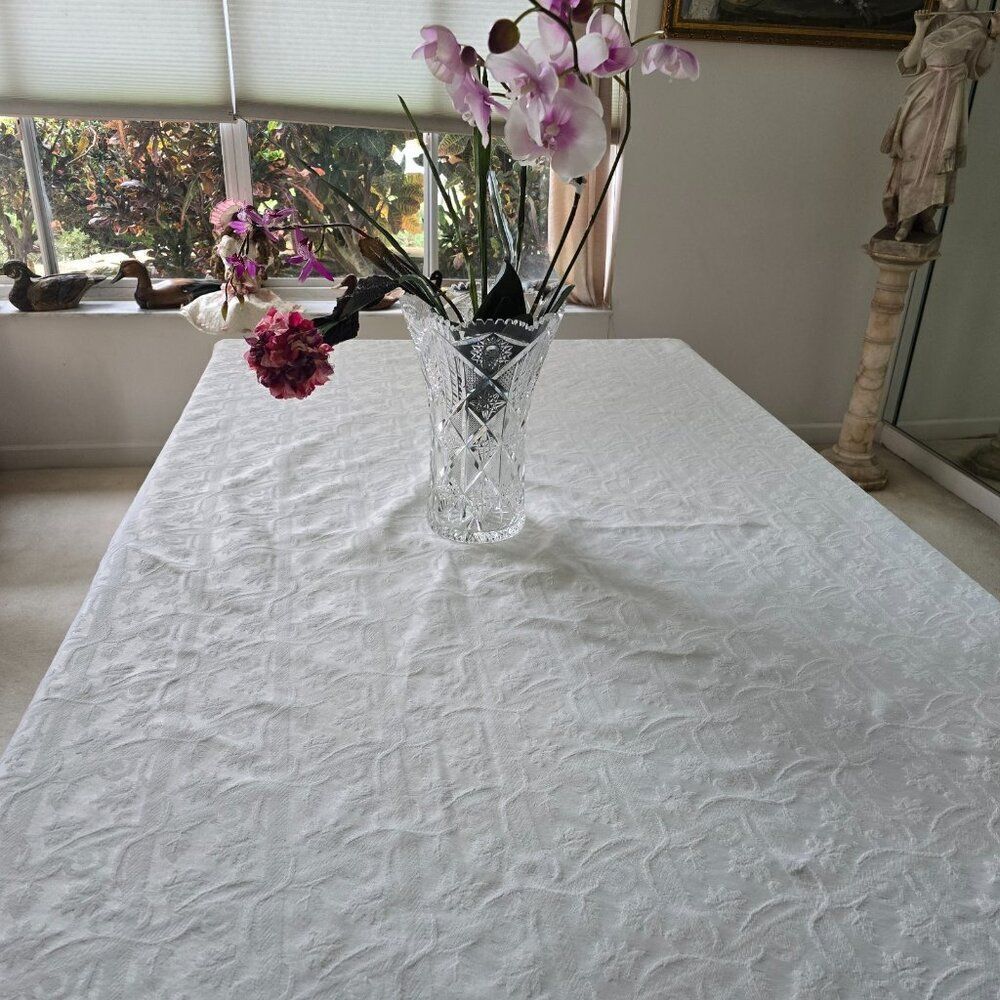 Vintage Handmade Tablecloth Textured Fabric Beige Rounded Oblong 89” x 68” - Picture 2 of 6
